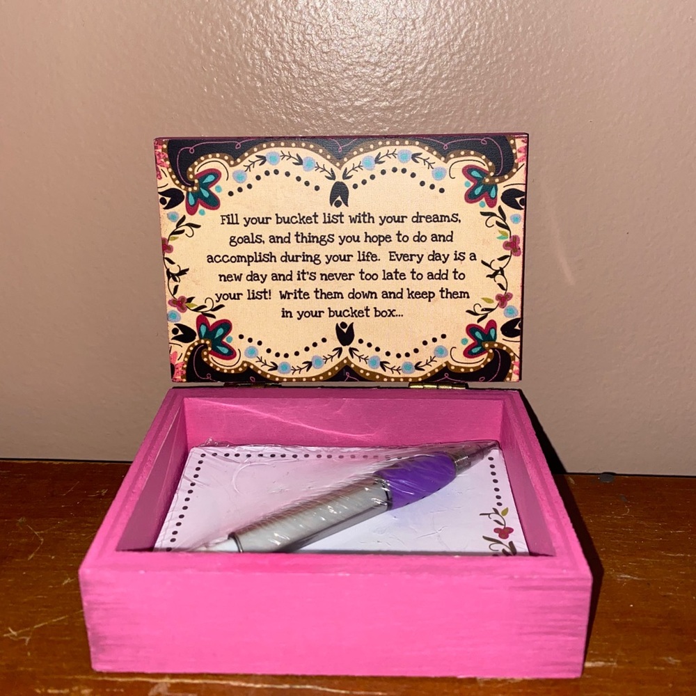 Bucket list box - Picture 2 of 2